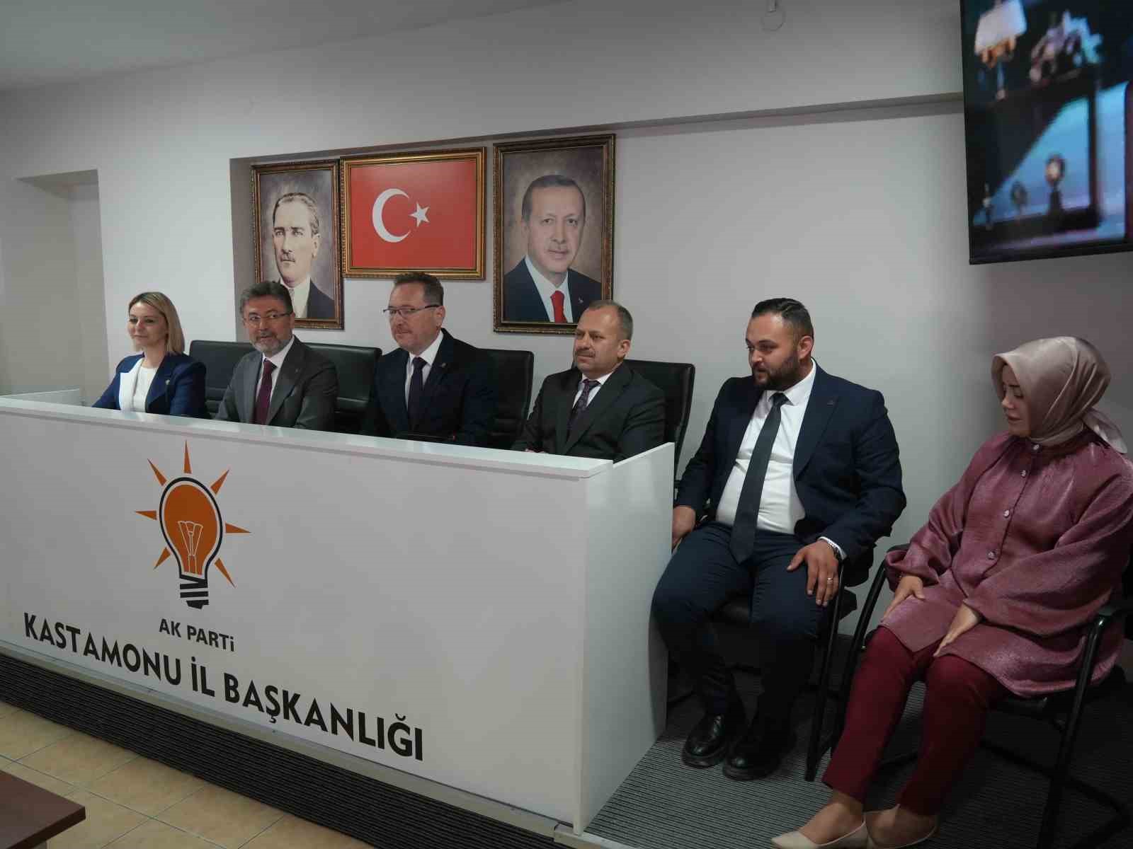 Bakan Yumaklı: "Ormanlık alanlarda lütfen ateş yakmayalım"
