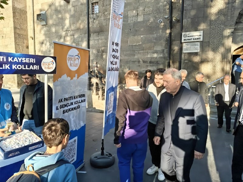 Kayseri’de Bayram Namazı’nda camiler doldu