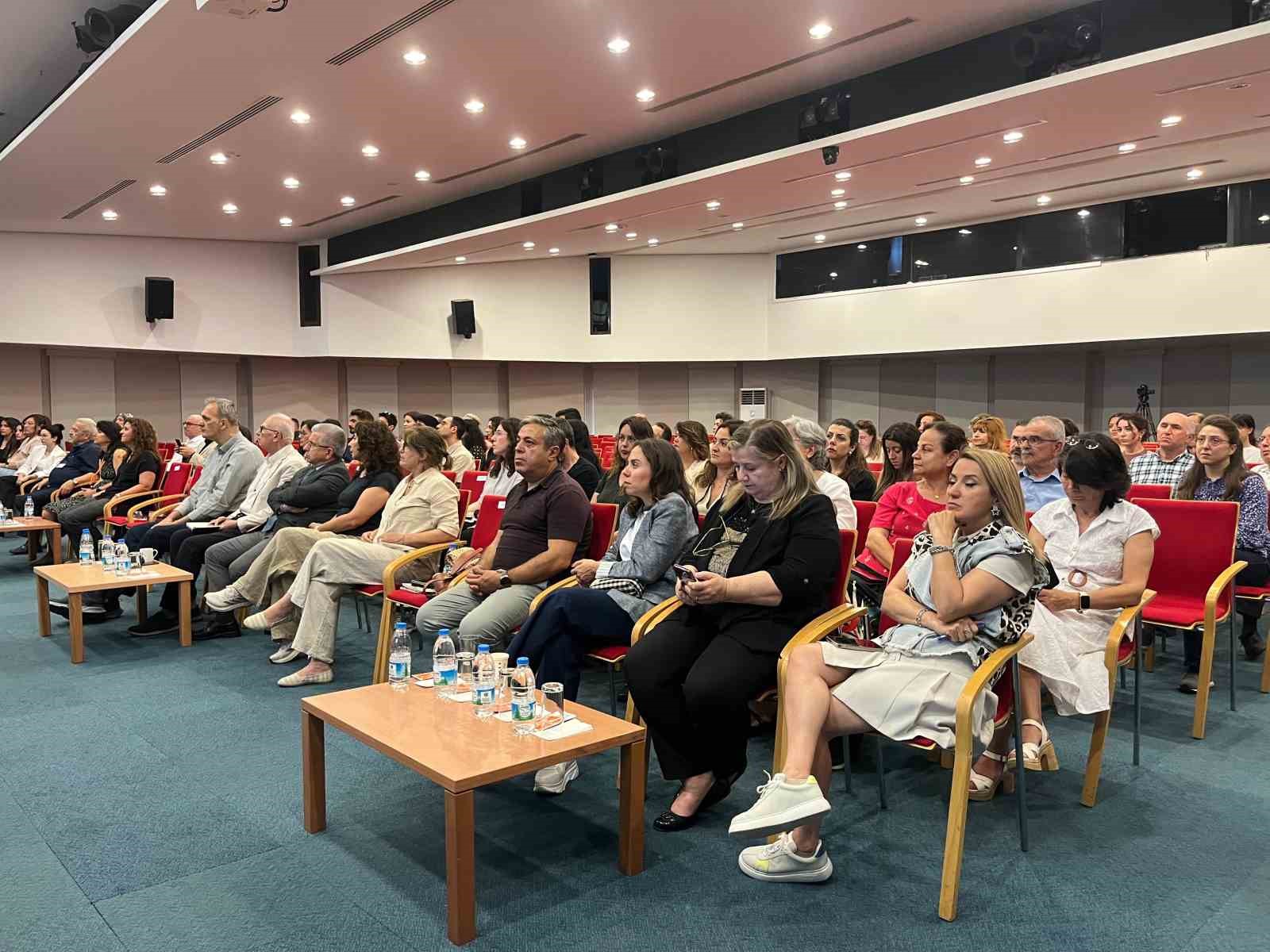 Dijital d&ouml;n&uuml;ş&uuml;mde zirveye
