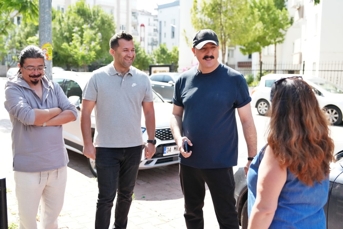 Bakan Kotan hem denetledi hem de bayramlaştı
