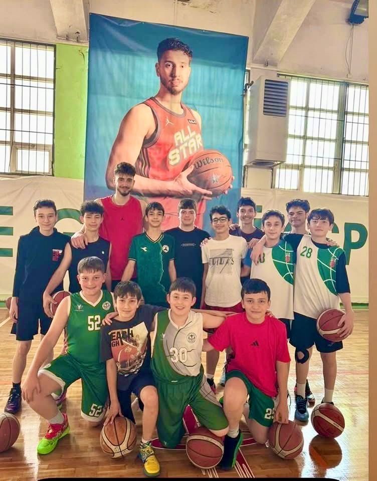 Alperen Şengün memleketi Giresun’da yoğun ilgiyle karşılandı