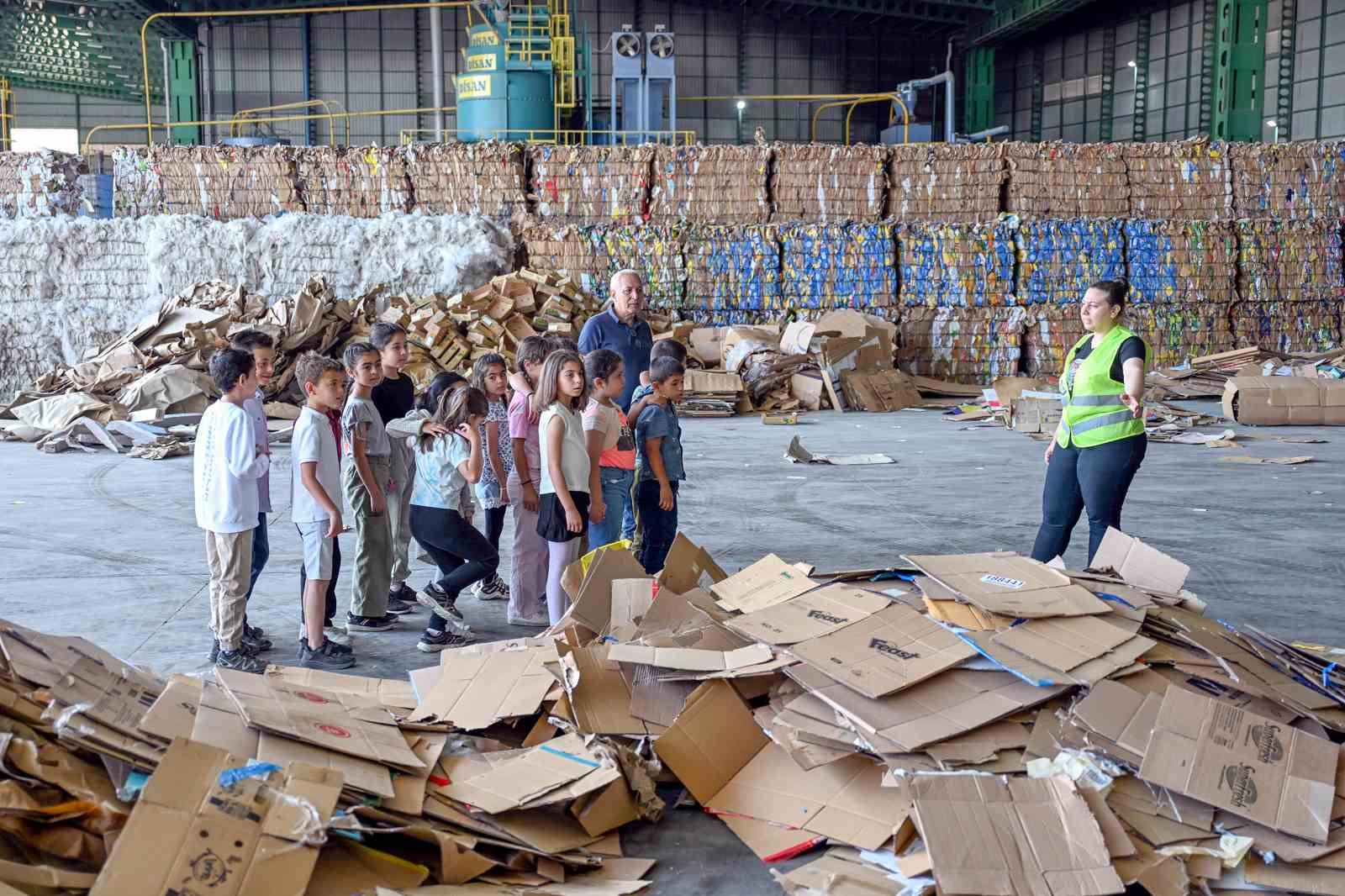 Mersin&rsquo;de geri d&ouml;n&uuml;ş&uuml;m i&ccedil;in farkındalık etkinliği
