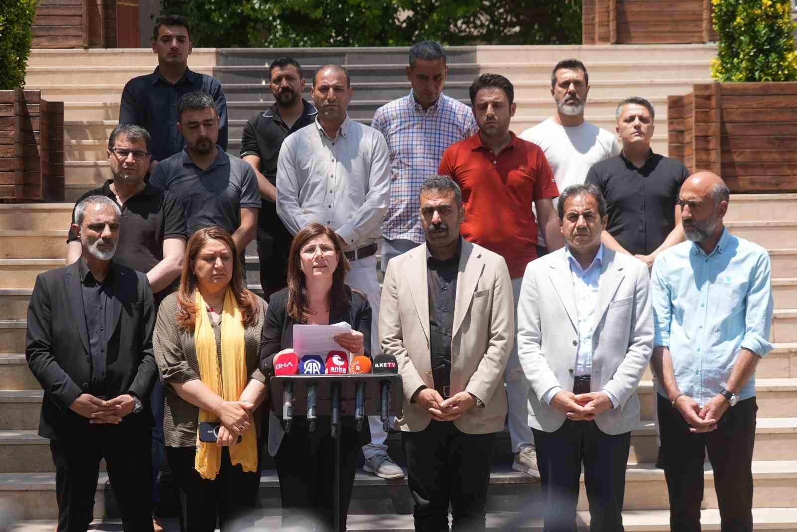 Diyarbakır Büyükşehir Belediye Başkanı Küçük’ten 4 kişinin hayatını kaybettiği yangına ilişkin açıklama