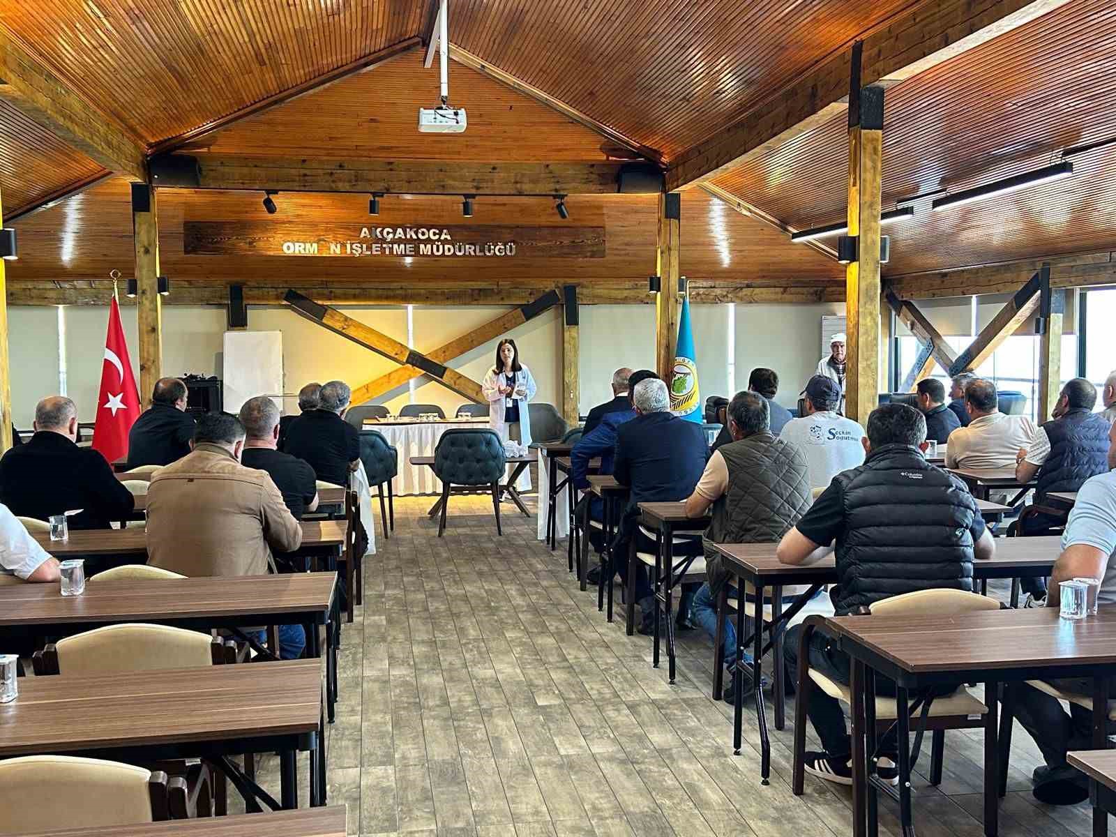 Muhtarlara kanser ve Kırım Kongo anlatıldı