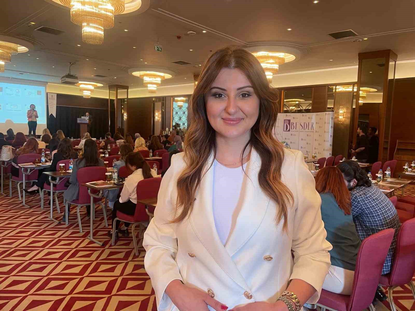 Güzellik uzmanından kadınlara yaz önerileri

