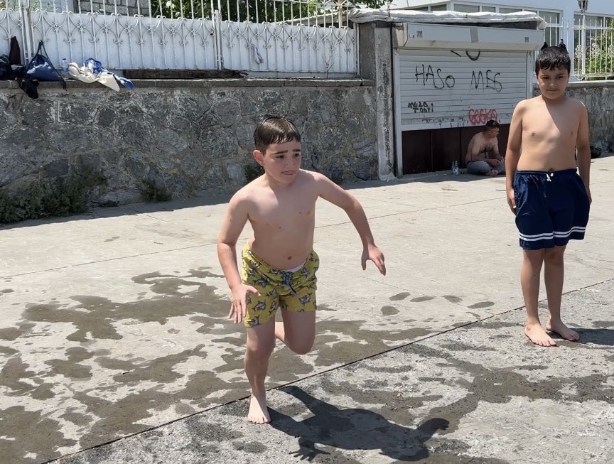 Sarıyer’de Kurban Bayramı’nın 2’nci gününde vatandaşlar Boğaz’da serinledi
