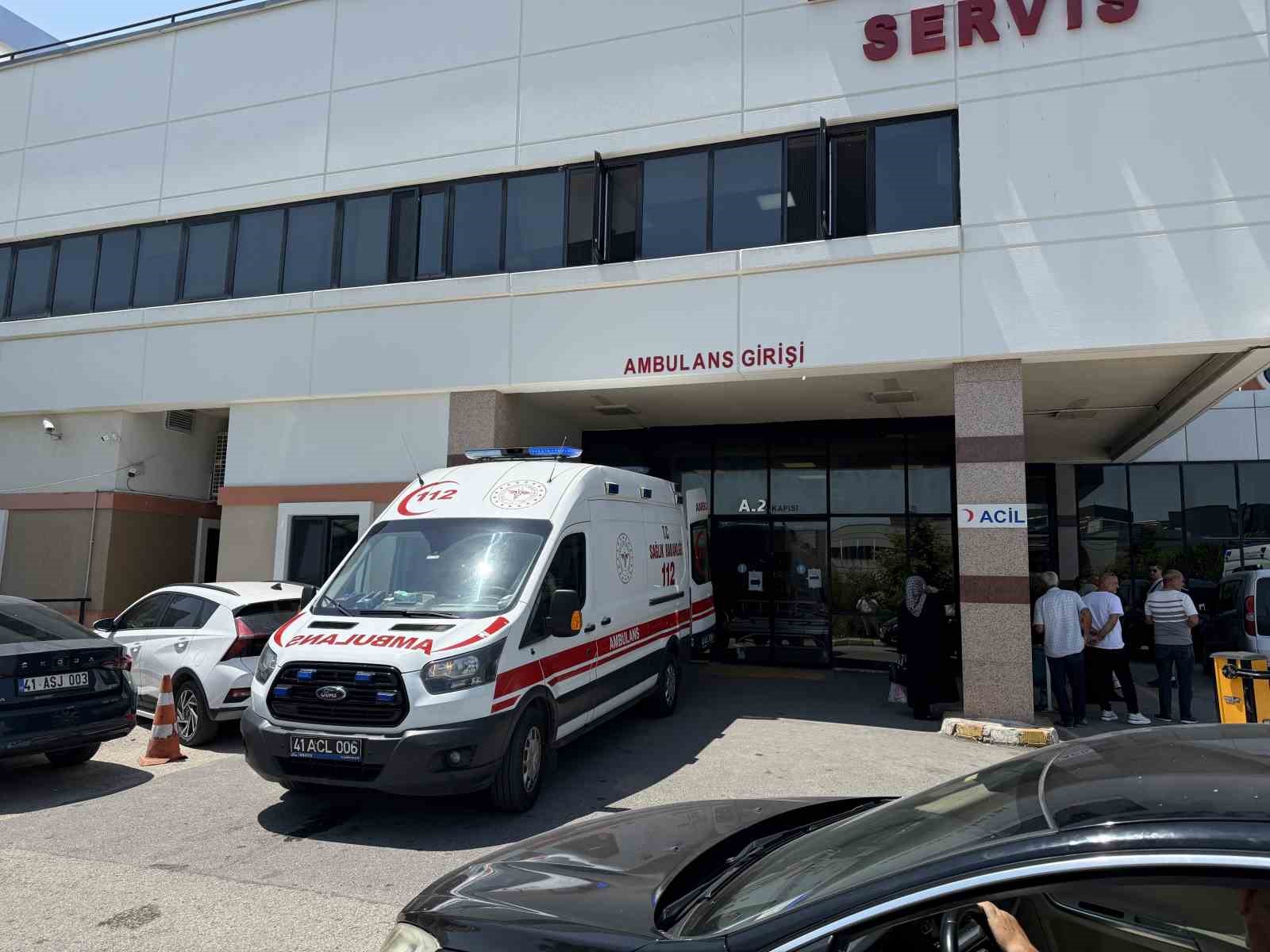 Elini kıyma makinesine kaptıran kadının parmakları koptu
