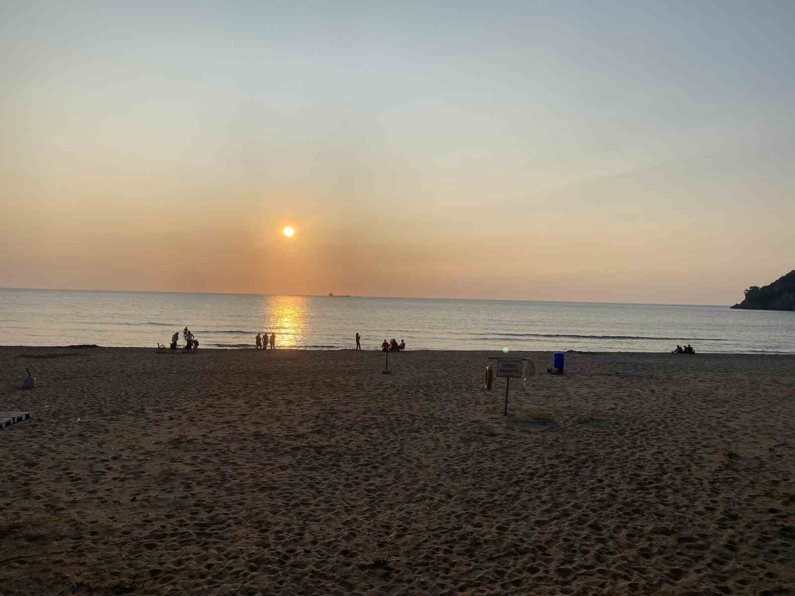 Tatil köyü İnkumu, bayramın ilk gününü sakin geçirdi