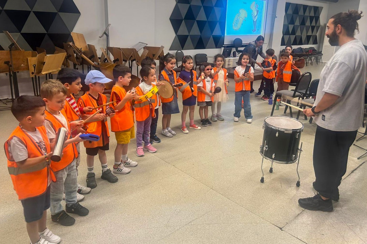 Bu yıl 277 çocuk enstrümanları tanıdı