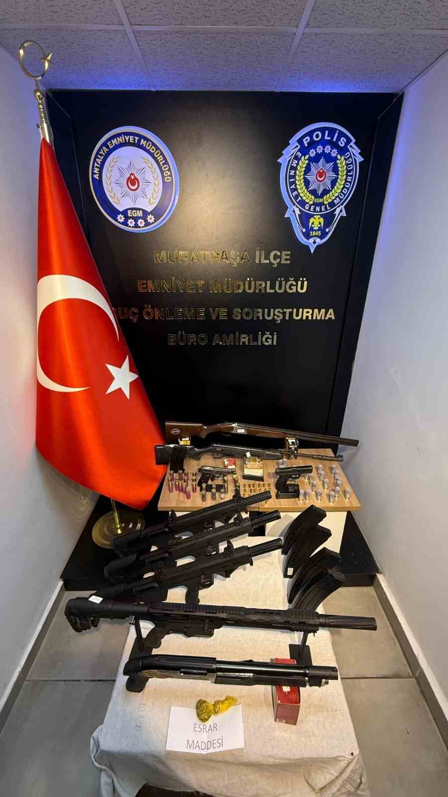 Antalya’da "Şafak-07" operasyonu