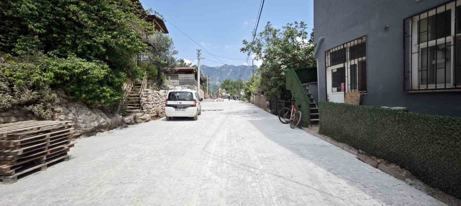 Muğla Büyükşehir’den Marmaris Orhaniye’de 13 milyon 800 bin liralık yol yatırımı