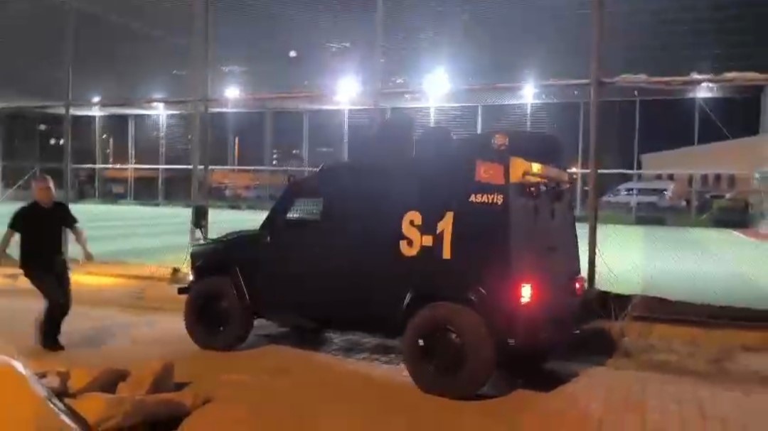 Siirt’te dehşeti yaşatan saldırganın yakalandığı anlar kamerada