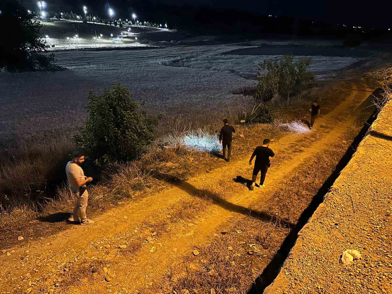 İki grup arasında bıçaklı kavga: 1 yaralı