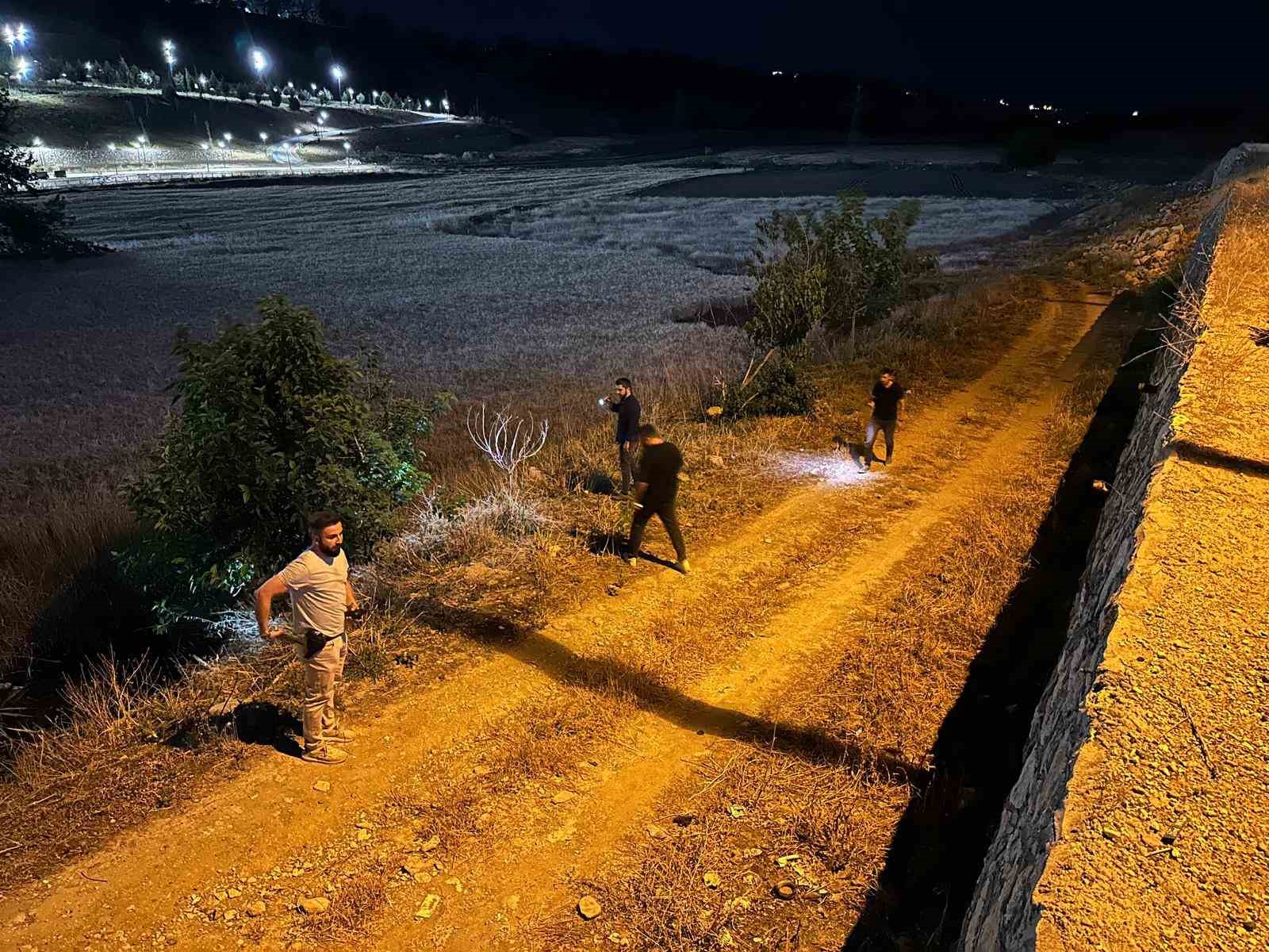 İki grup arasında bı&ccedil;aklı kavga: 1 yaralı
