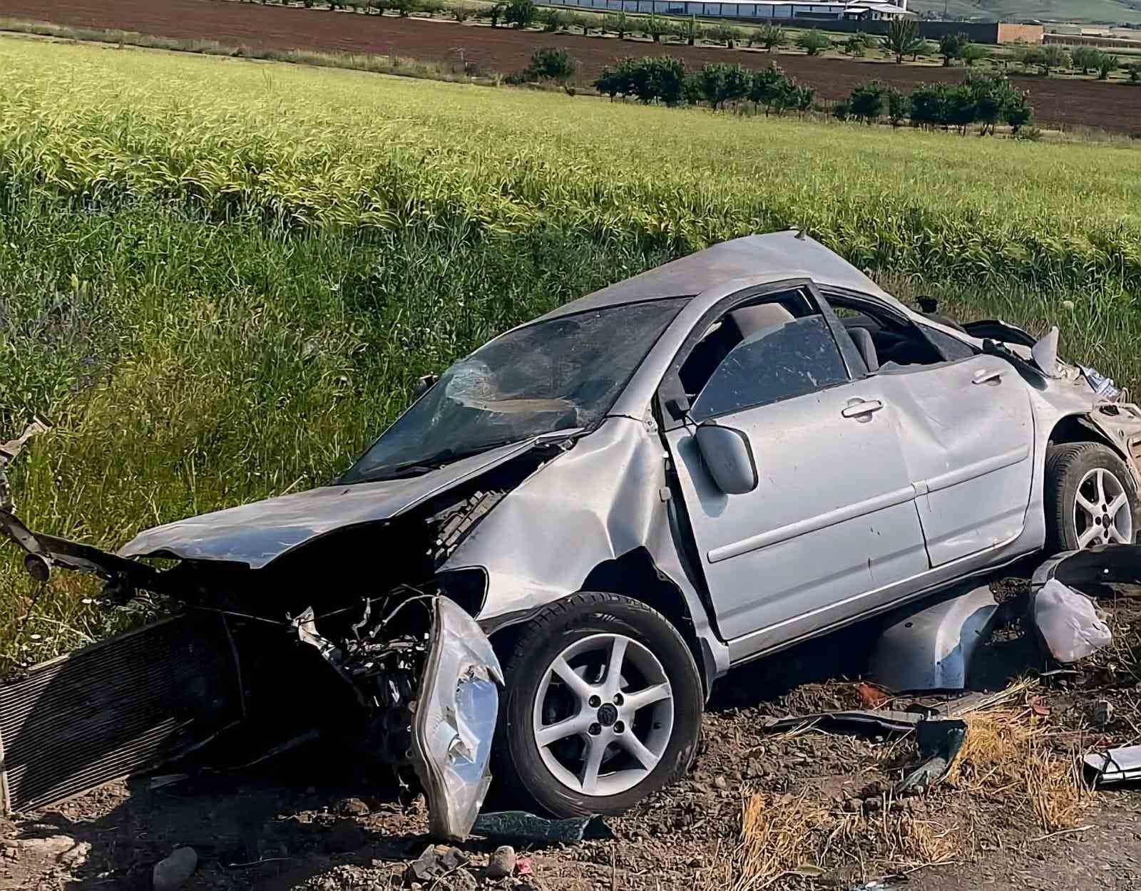 Elazığ&rsquo;da trafik kazası: 2&rsquo;i ağır 4 yaralı
