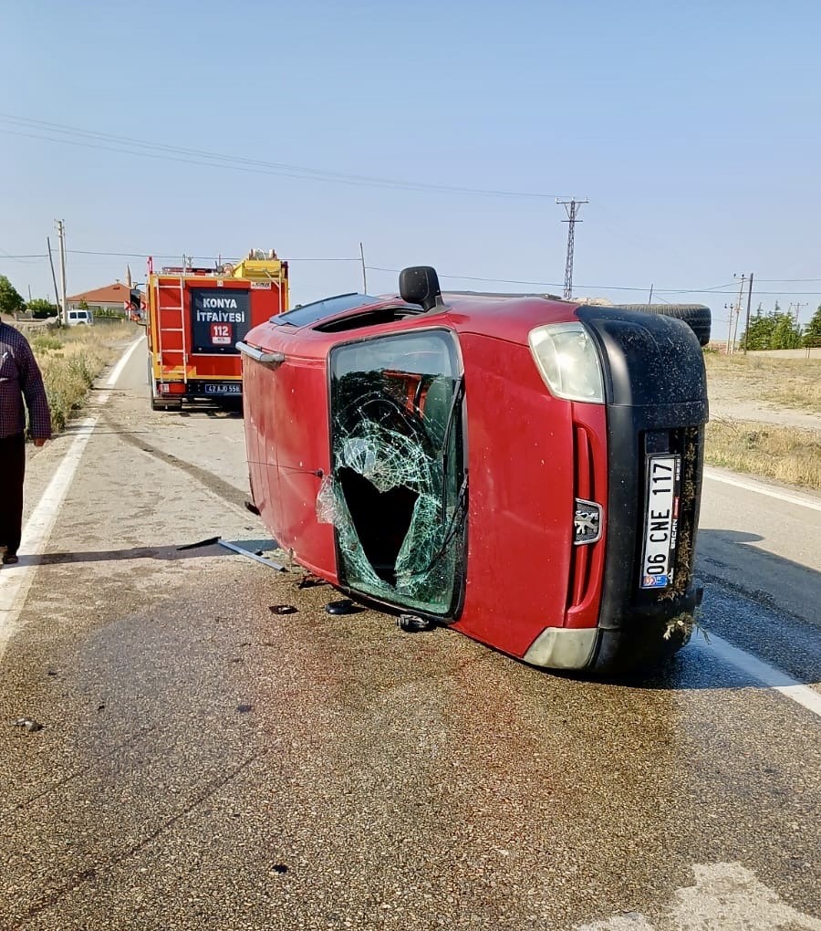 Konya’da otomobil devrildi: 4 yaralı