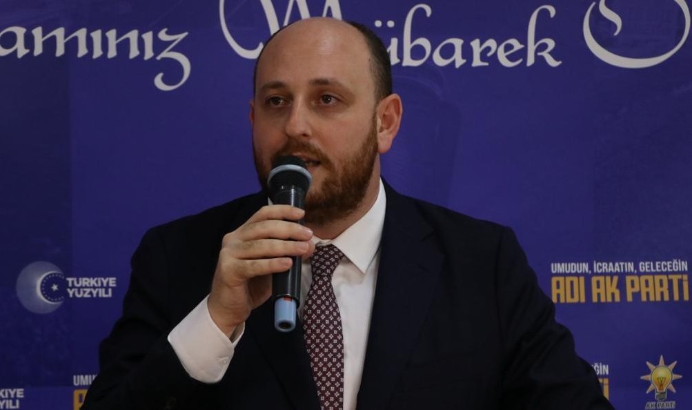 AK Parti Genel Başkan Yardımcısı Büyükgümüş, Yalova’da partisinin bayramlaşma programına katıldı