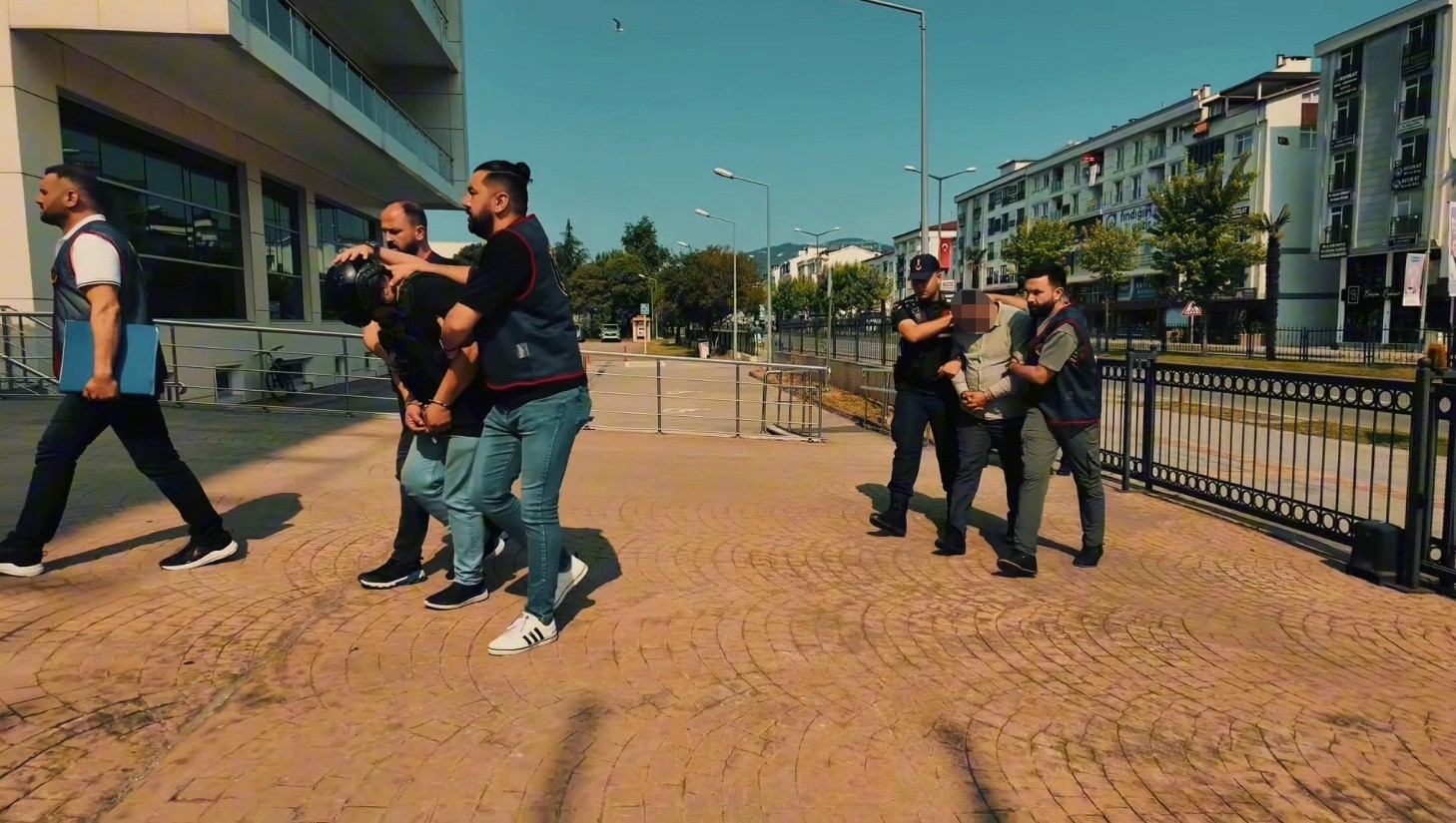 Ordu&rsquo;da bir kişinin bah&ccedil;ede &ouml;l&uuml; bulunmasıyla ilgili 1 tutuklama
