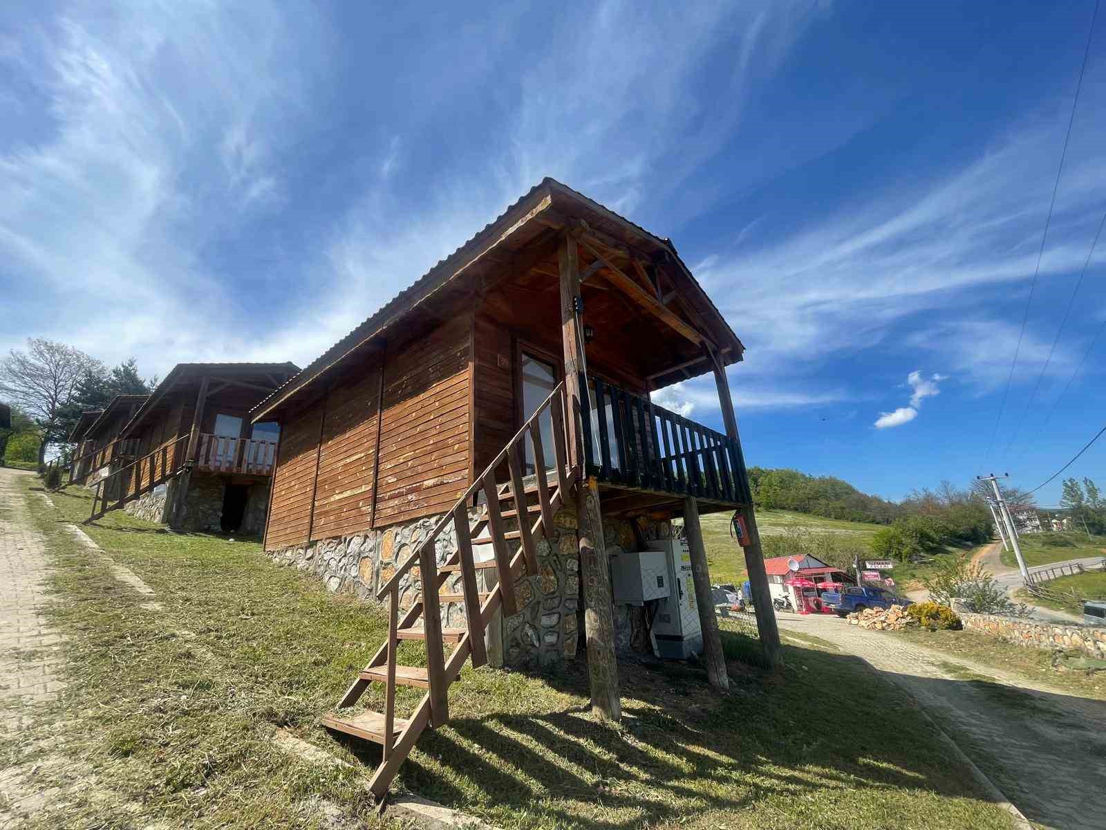 İstanbullular Karadeniz doğası için Gürcü köyünü tercih ediyor
