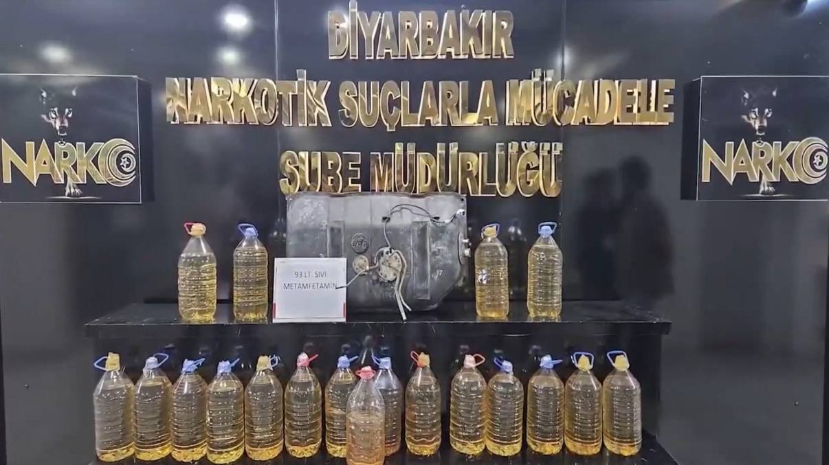 Diyarbakır&rsquo;da Mayıs ayında 50 şahıs uyuşturucudan tutuklandı
