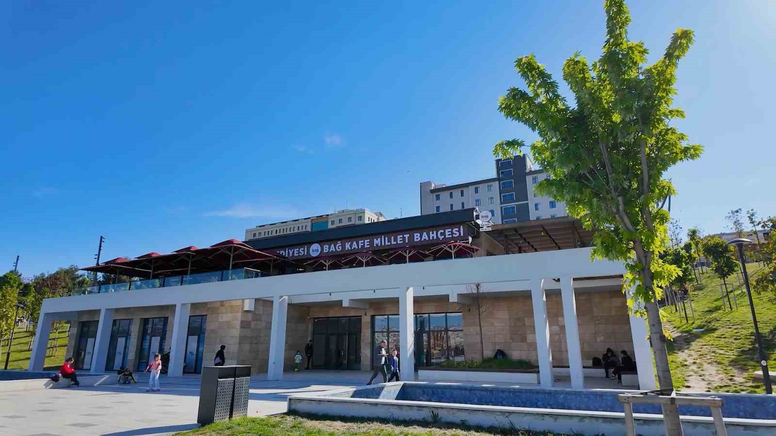 Bakan Kurum’dan Bağcılar millet bahçesi paylaşımı