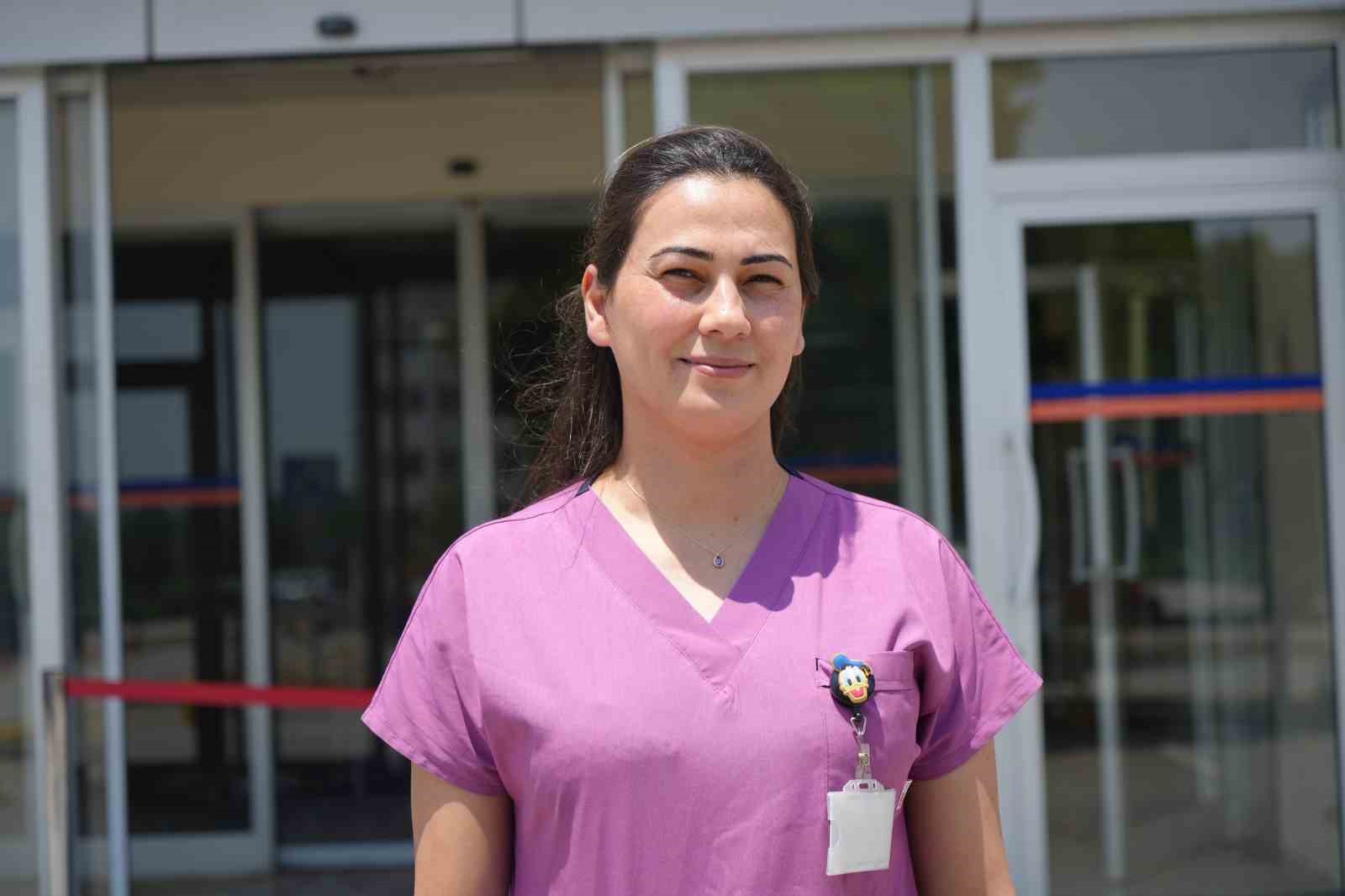 Görevli hemşire hastanenin acil servisindeki yangında verilen mücadeleyi anlattı