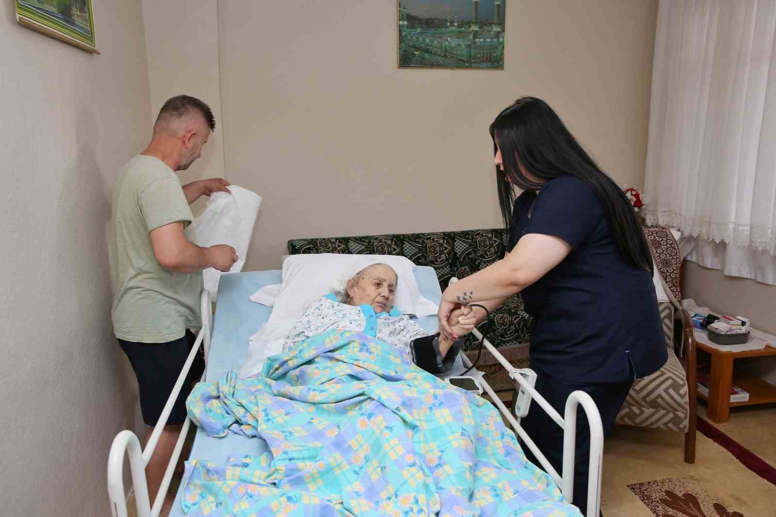 Büyükşehir’den bayramda kesintisiz sağlık hizmeti