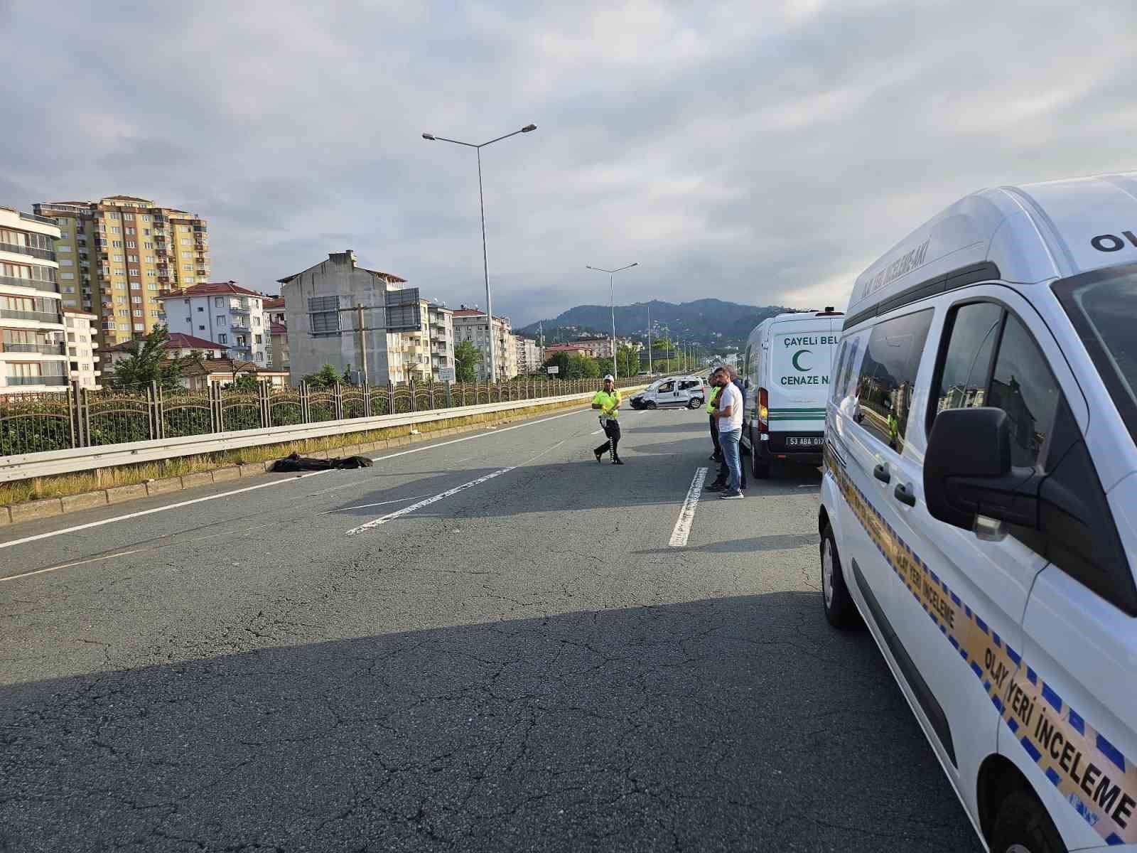 Rize’de bayram dönüşü kaza: 2 ölü, 3 yaralı