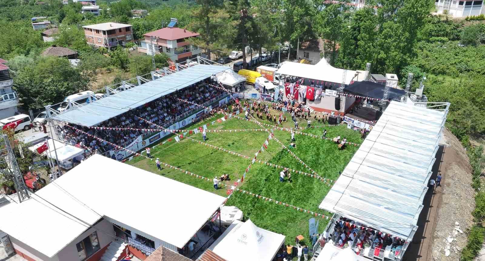 Oğuzlu Yağlı Güreşleri’nde tarihi yüzüncü yıl coşkusu