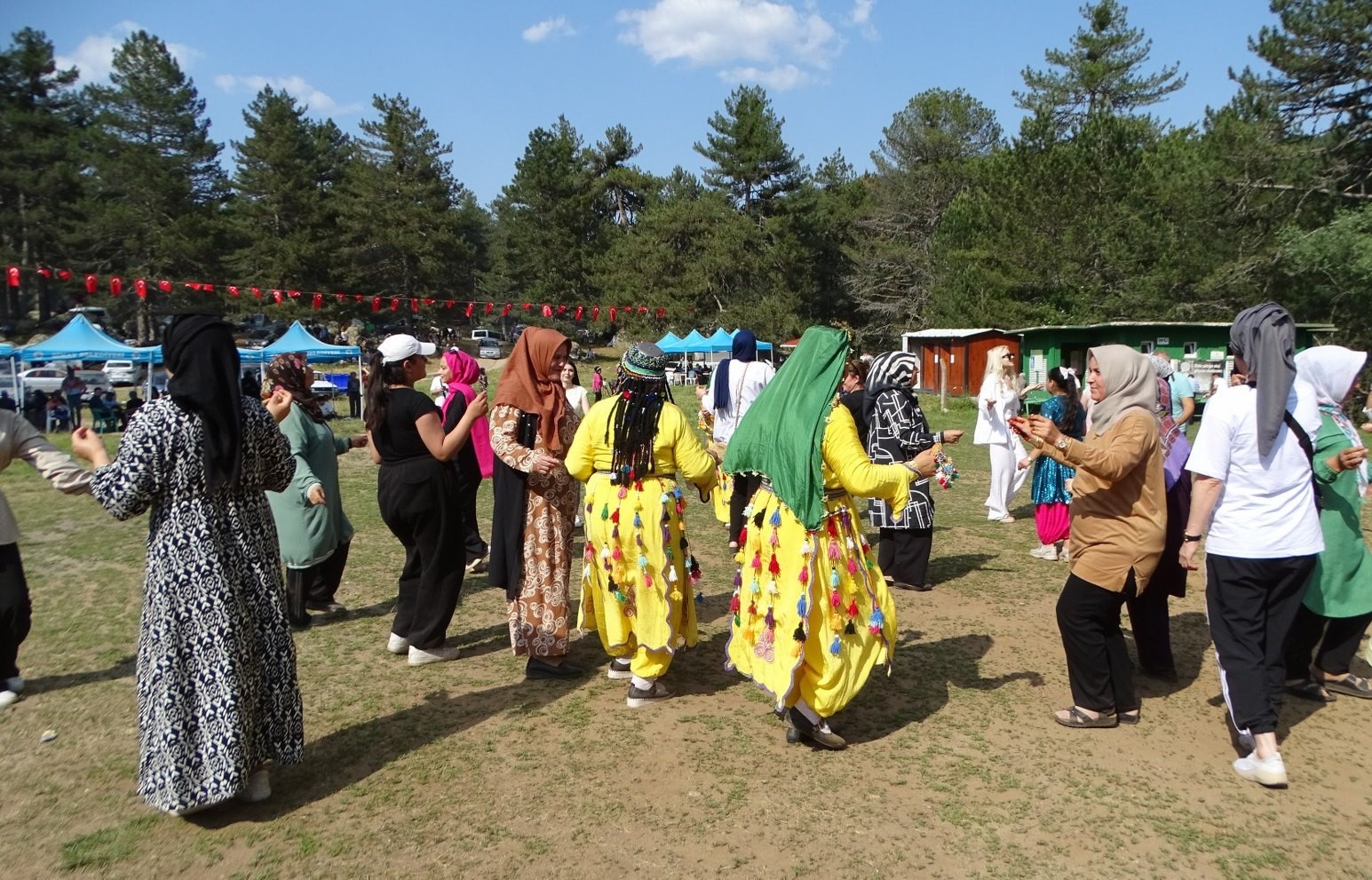 Simav Gölcük Yaylası’ndaki Yörük Şenliği ilgi gördü