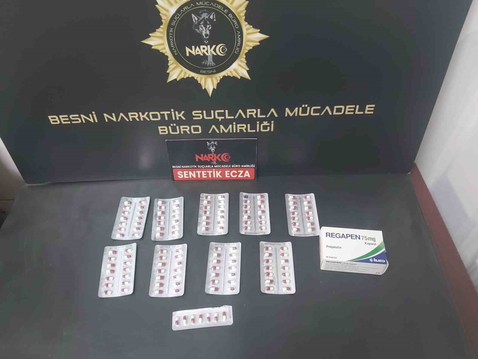 Besni’de 132 sentetik hap ele geçirildi