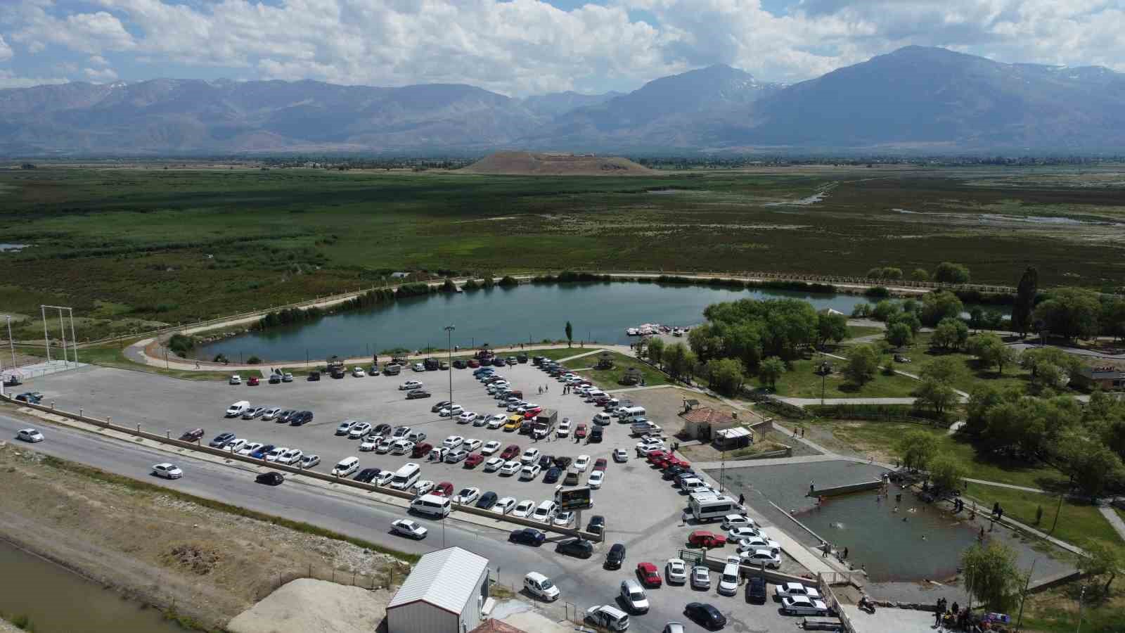 Bayram tatilinin vazgeçilmezi Ekşisu oldu