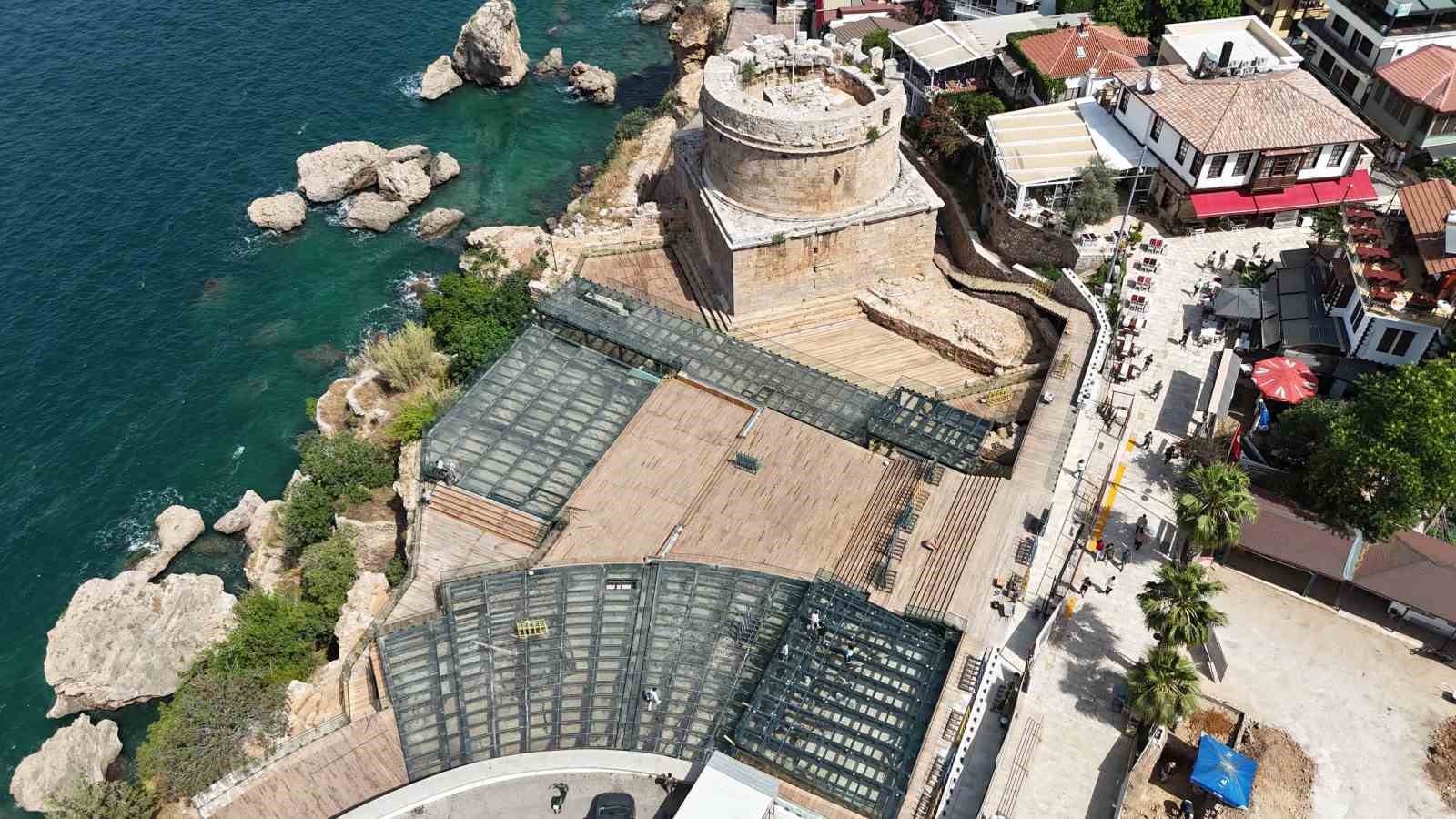 Hıdırlık Kulesi Seyir Terası projesi sona yaklaştı