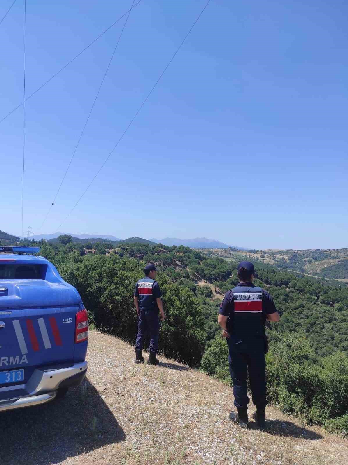 Ko&ccedil;arlı&rsquo;da ormanlık ve piknik alanları denetlendi
