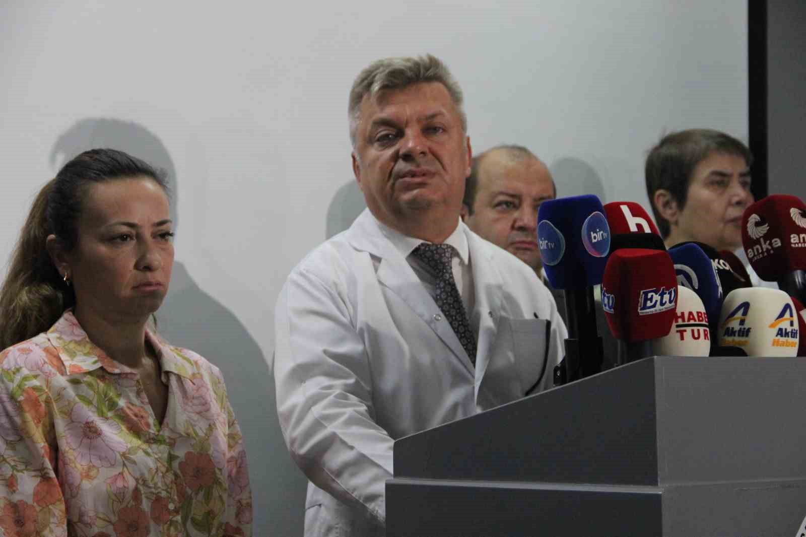 Ferdi Zeyrek’in sağlık durumu ciddiyetini koruyor