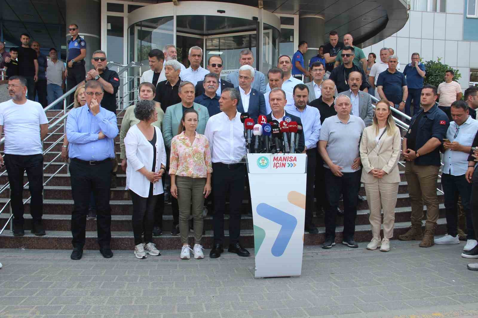 Ferdi Zeyrek’in başka bir hastaneye nakli yapılmayacak