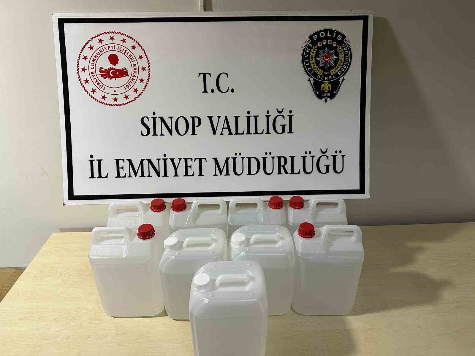 Sinop&rsquo;ta uyuşturucu ve ka&ccedil;ak alkol operasyonu
