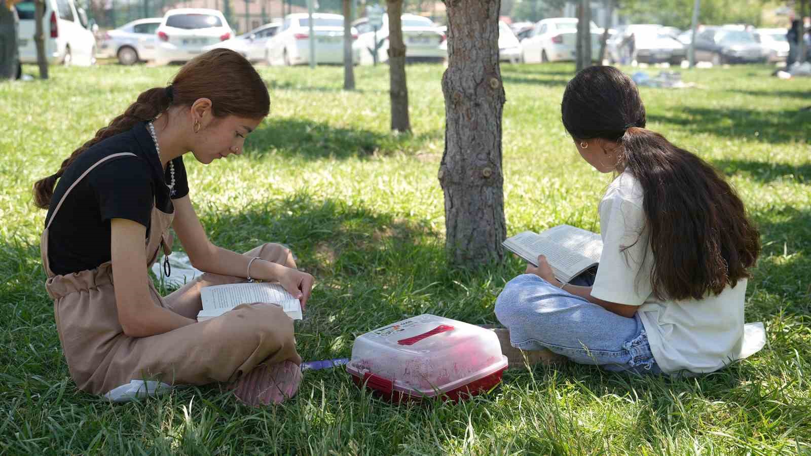 Keçiören’de bayram boyunca mesire alanlarına yoğun ilgi