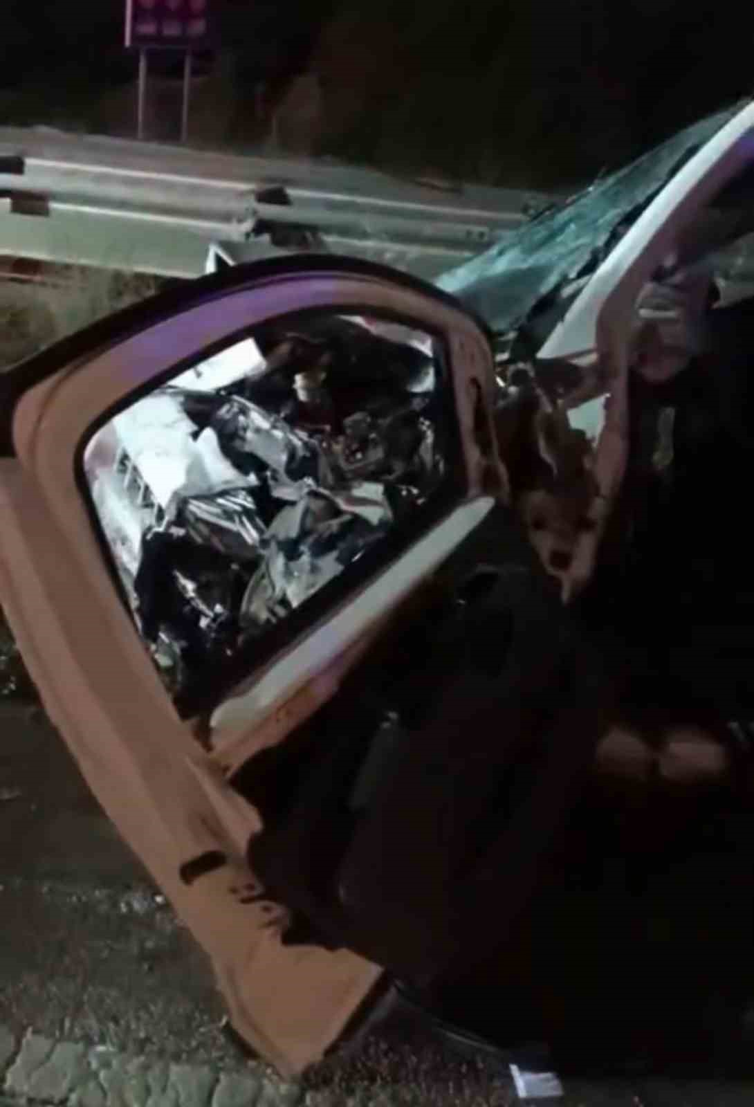 Ters şerit kazasında 6 kişi yaralandı
