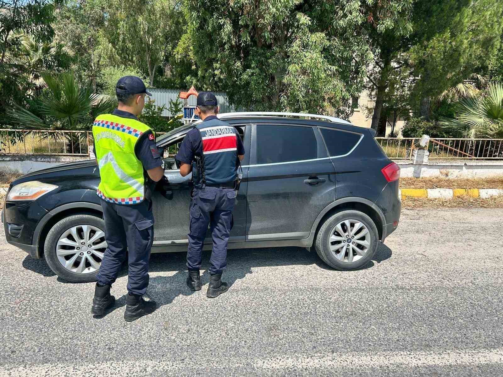 Karpuzlu’da jandarma ekiplerinden ’sıcak nokta’ uygulaması