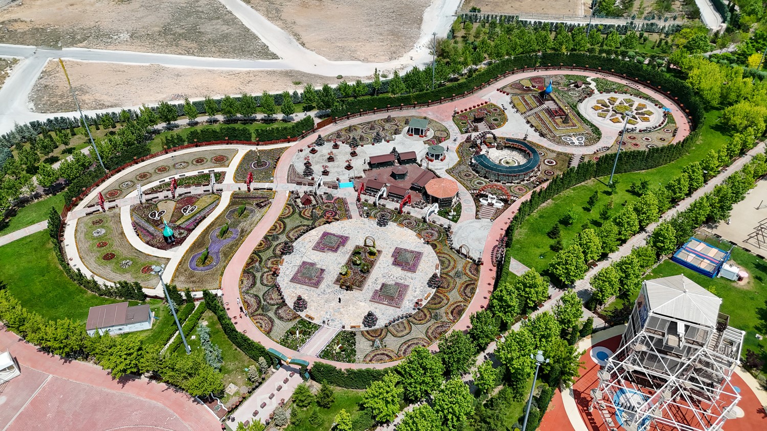 Selçuklu’nun sembol mekanları ziyaretçi akınına uğradı