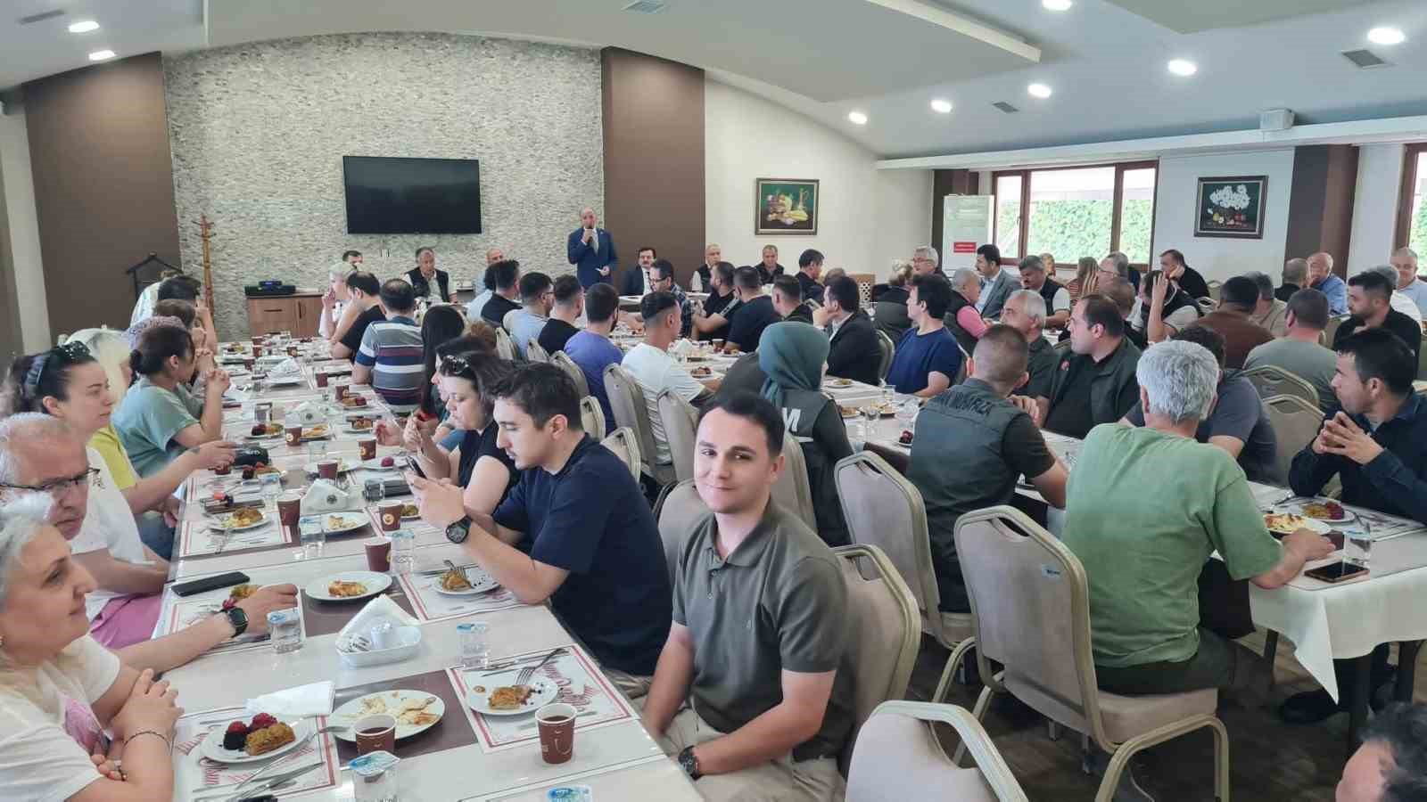 Zonguldak Orman Bölge Müdürlüğü’nde mesai bayramlaşma töreniyle başladı