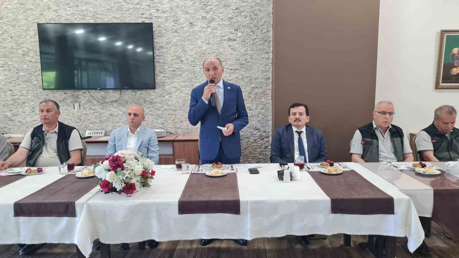 Zonguldak Orman Bölge Müdürlüğü’nde mesai bayramlaşma töreniyle başladı