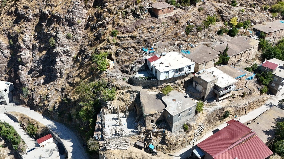 Uludere halkının yıllar süren kaya düşme korkusu sona eriyor