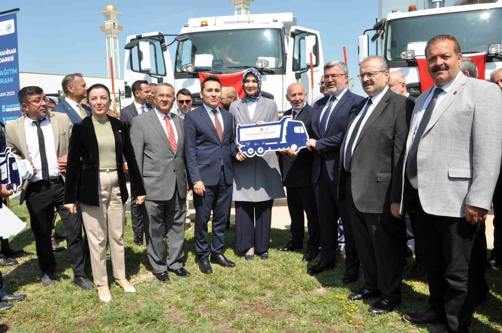 İl Özel İdaresi’nin filosuna 10 yeni araç dahil edildi