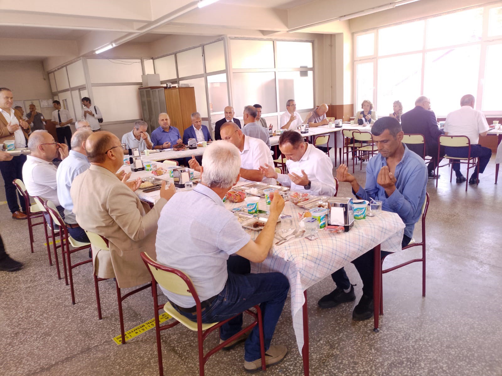 MMF’de kurban yemeği verildi