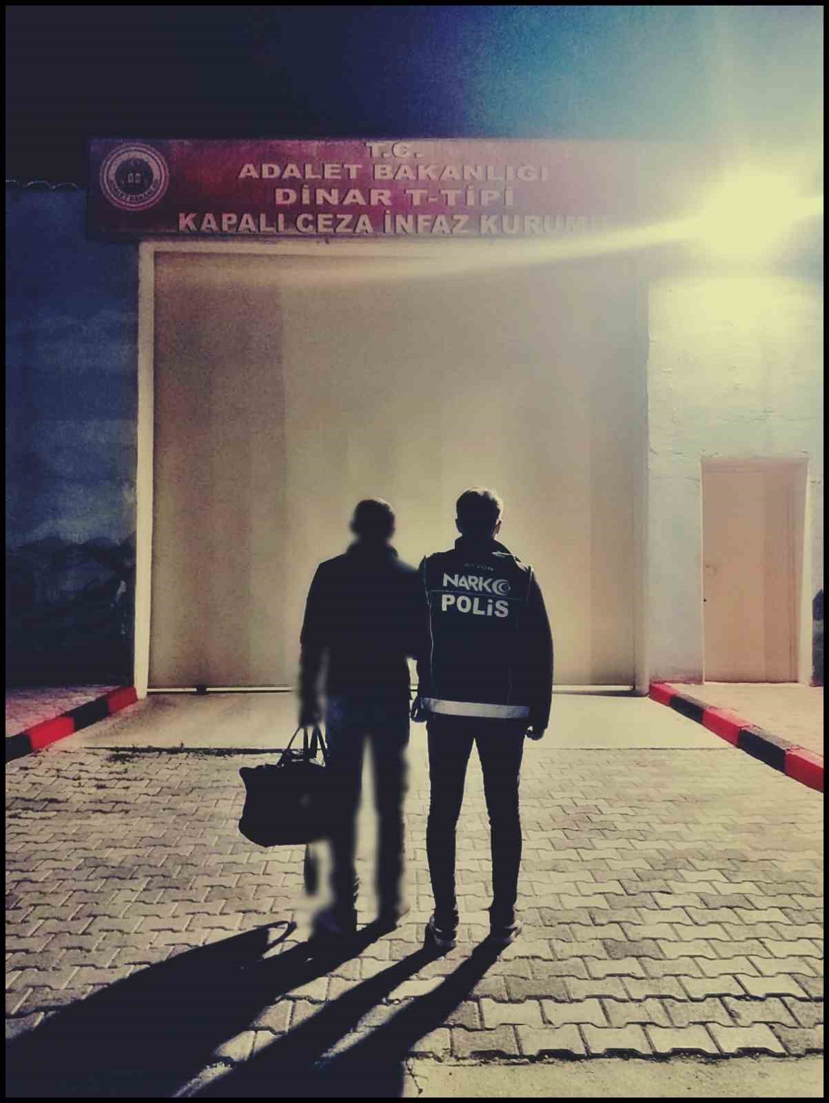 Aranan şahıs polis tarafından yakalandı