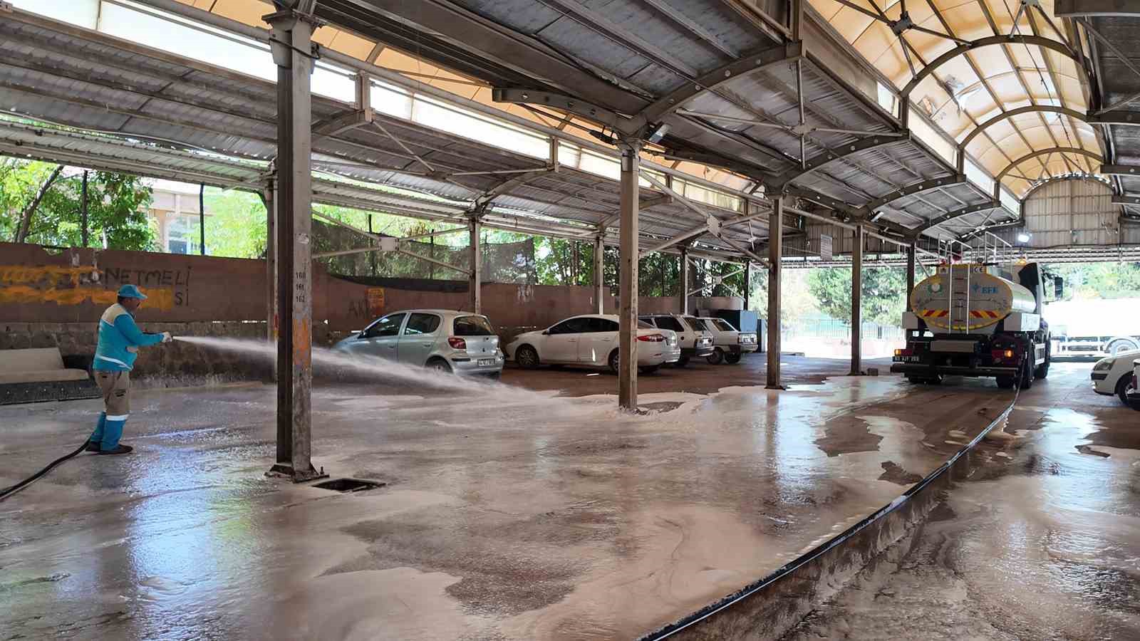 Haliliye&rsquo;de Kurban Bayramı sonrası kapsamlı temizlik seferberliği
