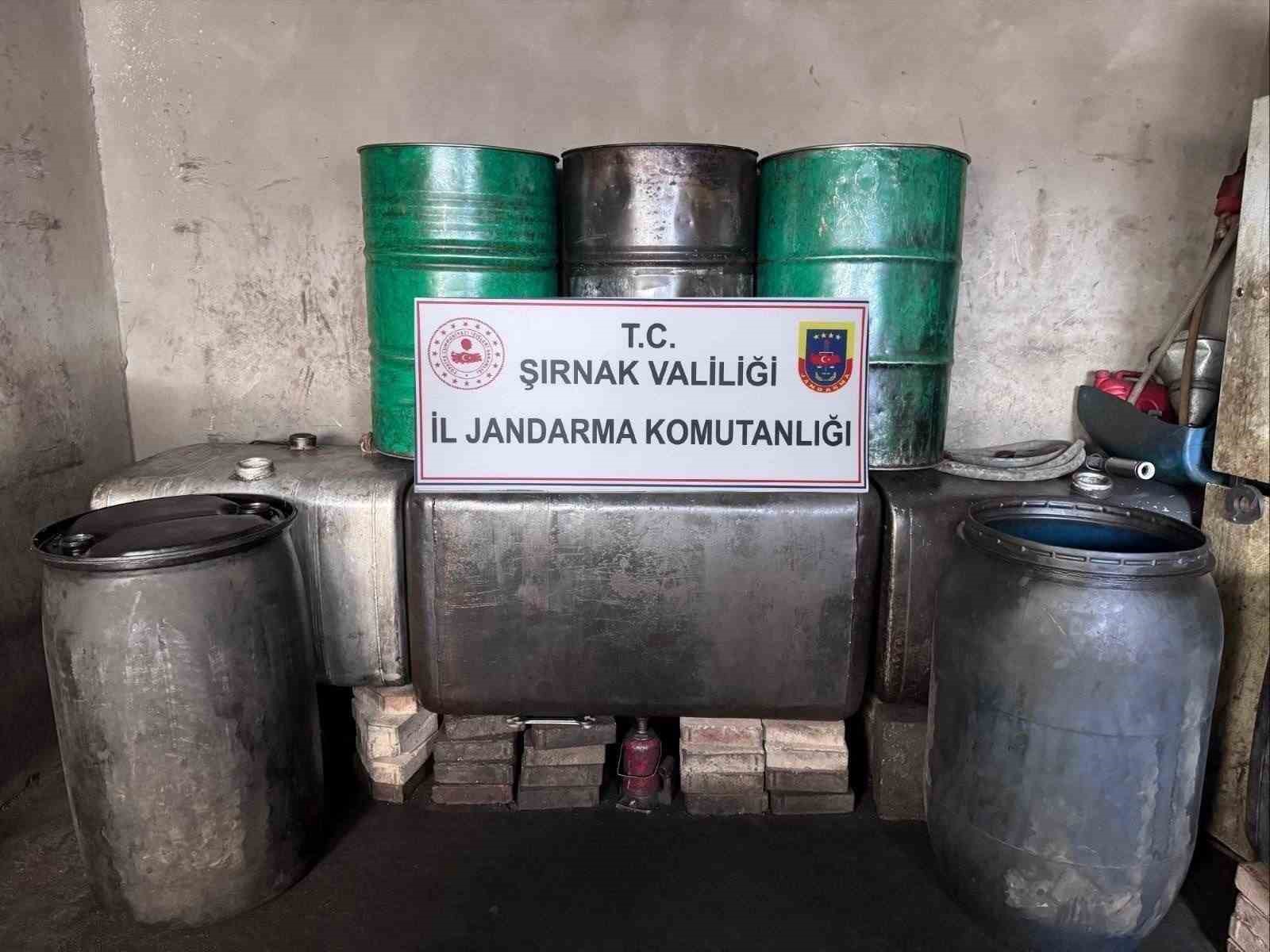 Şırnak&rsquo;ta 281 bin 500 TL değerinde ka&ccedil;ak malzeme ele ge&ccedil;irildi
