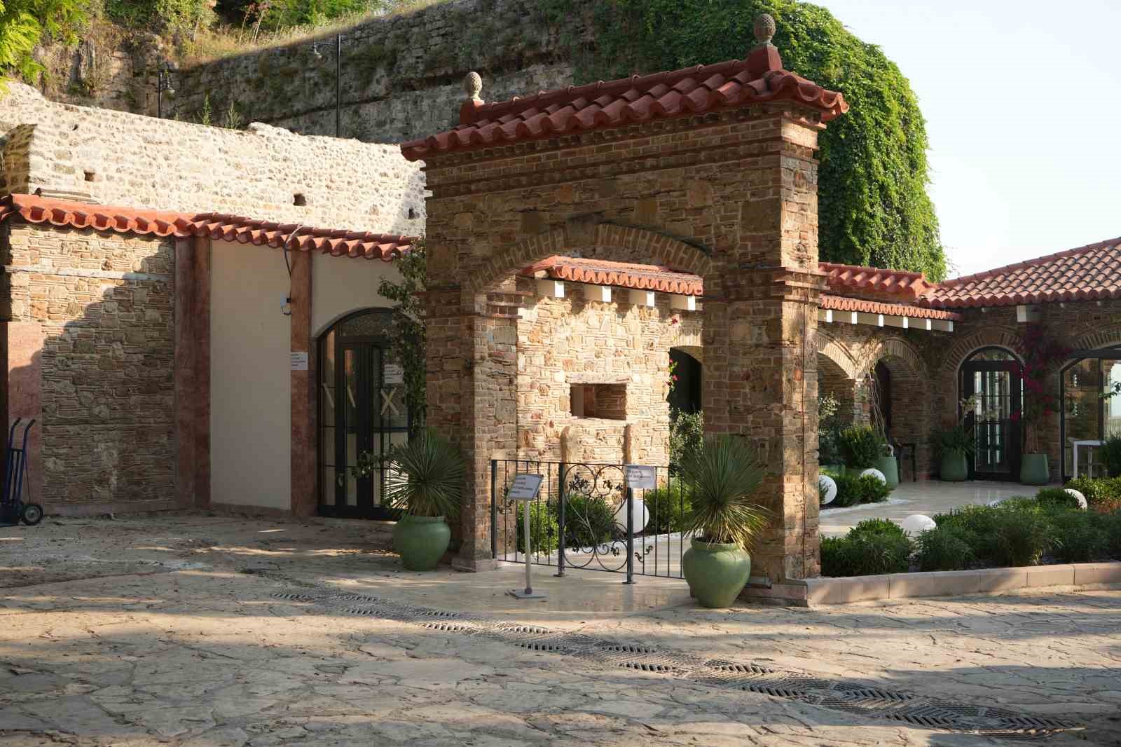 Mermerli Plajı tadilat nedeniyle kapatıldı
